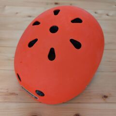 Nutcase ナットケース オレンジ ストリートスポーツ 自転車 ヘルメット Mサイズ ファイアーエンジンレッドの画像