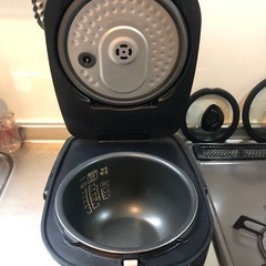 アイリスオーヤマ炊飯器の画像
