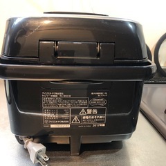アイリスオーヤマ炊飯器の画像