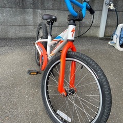 NO:19 　子供自転車　スペシャライズド　HOTROCK 　20インチの画像