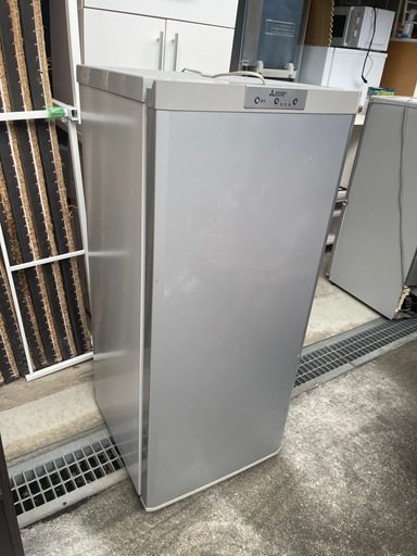 No.112Ｚ　三菱　冷凍ストッカー