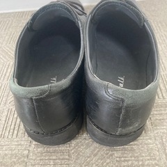 asics アシックスのビジネスシューズの画像