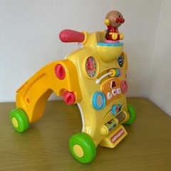 アンパンマン 乗って! 押して! へんしんウォーカー  おしゃべり9種 メロディ5曲　ベビーウォーカー　歩行器　歩行者の画像