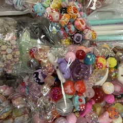 ハンドメイド資材★大量の画像