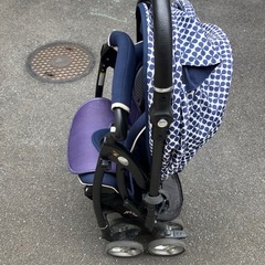 ベビーカー　Aprica ラクーナビッテソファークッション　ネイビーの画像