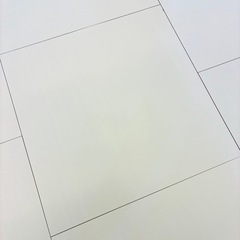 【置くだけ、貼ってはがせる】約ホワイト/フロアタイルの画像