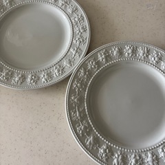 ウェッジウッド(WEDGWOOD) フェスティビティ プレート 27cm ホワイトの画像