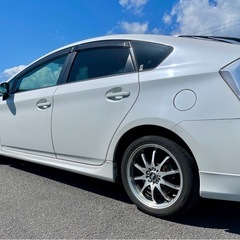 トヨタ プリウスzvw30の画像
