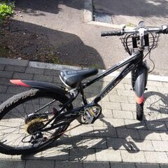 新車　札幌引取限定　自転車　クルムロフ　ブラック 新車 札幌引取限定 自転車 クルムロフ ブラック - メルカリ