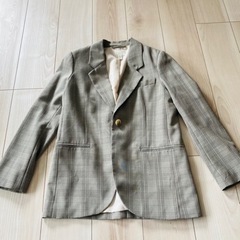 冬服 ワンピース、ジャケット、カットソーなどの画像