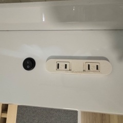 ニトリ収納・ライト付シングルベッドの画像