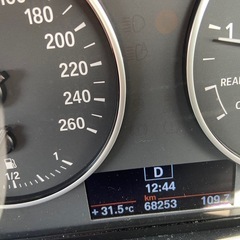 BMW  116i  F20 走行距離68000キロ　低走行　禁煙車　8速ATの画像