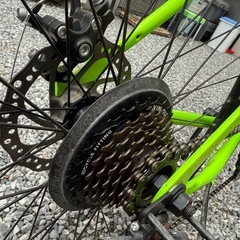 LIMIT RACING XTRロードバイク、ディスクブレーキの画像