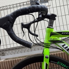 LIMIT RACING XTRロードバイク、ディスクブレーキの画像