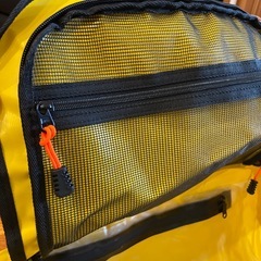 SADOYA防水ダッフルバック30L
の画像