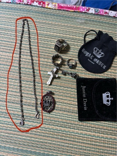 ジャスティンデイビスネックレス