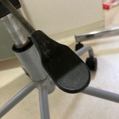 椅子　イス　昇降　ホワイトの画像