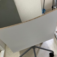 椅子　イス　昇降　ホワイトの画像