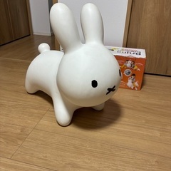 ミッフィーボンボン　レギュラーサイズの画像