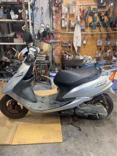 近所のお姉さんの原付