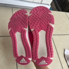 adidasスニーカー　キッズ 21.5&22の画像