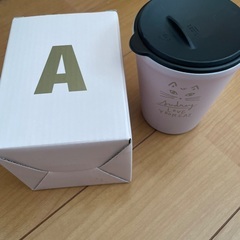 イニシャルタンブラーの画像