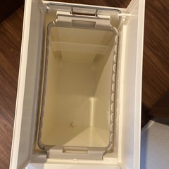 ゴミ箱　ケユカ　KEYUCA両開きダストボックスの画像