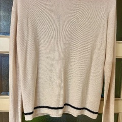 イネス × UNIQLO オフホワイトのカーディガン☆美品の画像