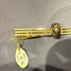  ネクタイピン 金色 ゴールドカラー 鎌倉焼　小督庵 アクセサリーの画像