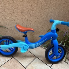美品　
ペダルなし自転車 キッズバイク キックバイク 子供用自転車 乗用玩具 バランスバイクの画像