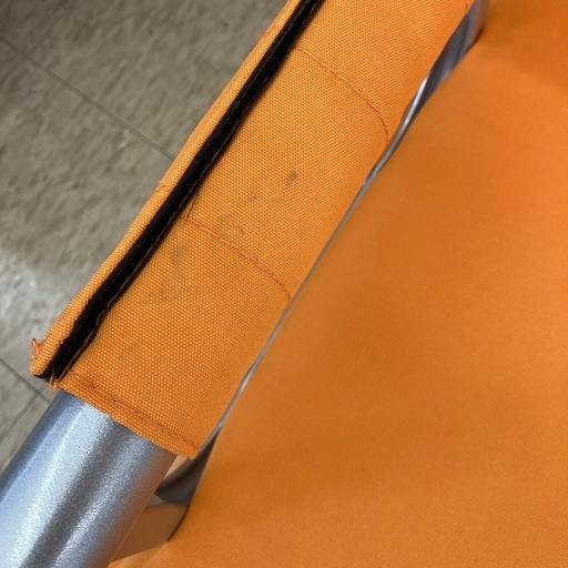 【ジモティー割引で最大15％OFF⭐️】ソファーベッド オレンジ 折り畳み 寝具