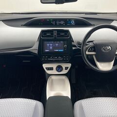 ✨🎉【車を買うなら今が超チャンス！】🎉✨ オトロン岐阜店イチオシ！大人気の『トヨタ プリウス 　Ａ』登場🎊最大10万円がお得🎊 期間限定キャンペーン実施中！の画像