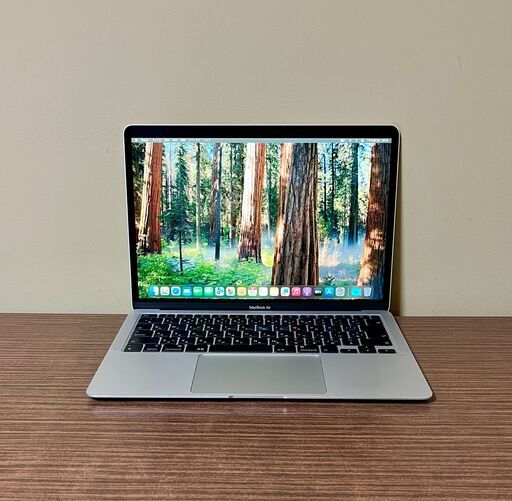 高性能な MacBook Air 2020 Retina、8GB、256GB (6331)