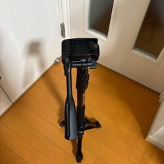 カメラ三脚
の画像
