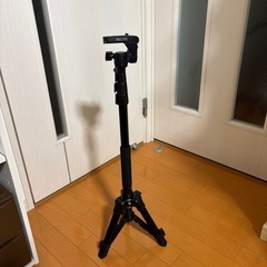 カメラ三脚
の画像