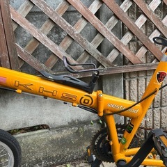 折り畳み自転車の画像