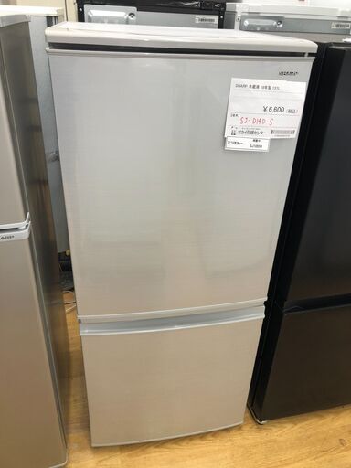 ★リユースのサカイ幸手店★SJ10554★ジモティ割あり★ シャープ　　SHARP 冷蔵庫 SJ-D14D-S 137L 18年製 動