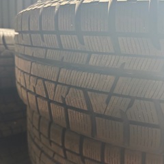 スタッドレスタイヤ 4本セット ホイール付き