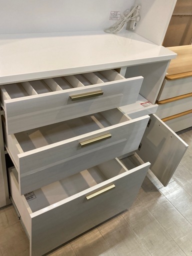 取りに来れる方限定！ニトリのレンジボードです！