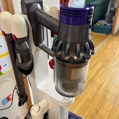 Dyson V10-SV12 コードレス掃除機 ホワイト/オレンジの画像