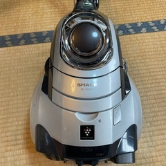 SHARP EC-VX220 キャニスター掃除機　2010年製の画像