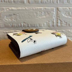 COACH 二つ折り財布 新品未使用の画像