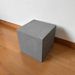 モールテックス ディスプレイ台 25cm角 グレー｜コンクリート 無機質 展示台の画像