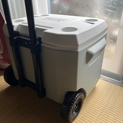 ほぼ新品⭐︎コールマンクーラーボックス47l
の画像