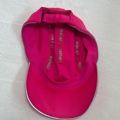 Adidas 帽子の画像