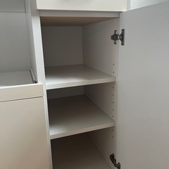 食器棚の画像