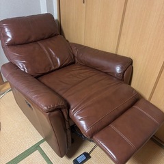 1人用電動リクライニングソファー ワタリジャパン 本革ブラウン