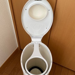 ウッビー　オムツペール　おむつゴミ箱の画像