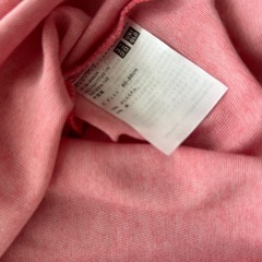ユニクロUNIQLO ユニセックスTシャツの画像