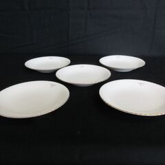 　ケーキ小皿５枚（ウンガロ） 直径１６．６cm×高さ２．７cm　		の画像
